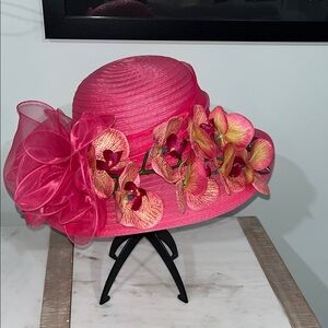 Elegant Derby Pink Floral Women's Hat